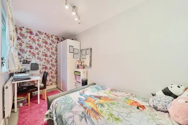 Hendon Lane, London, N3, photo 7