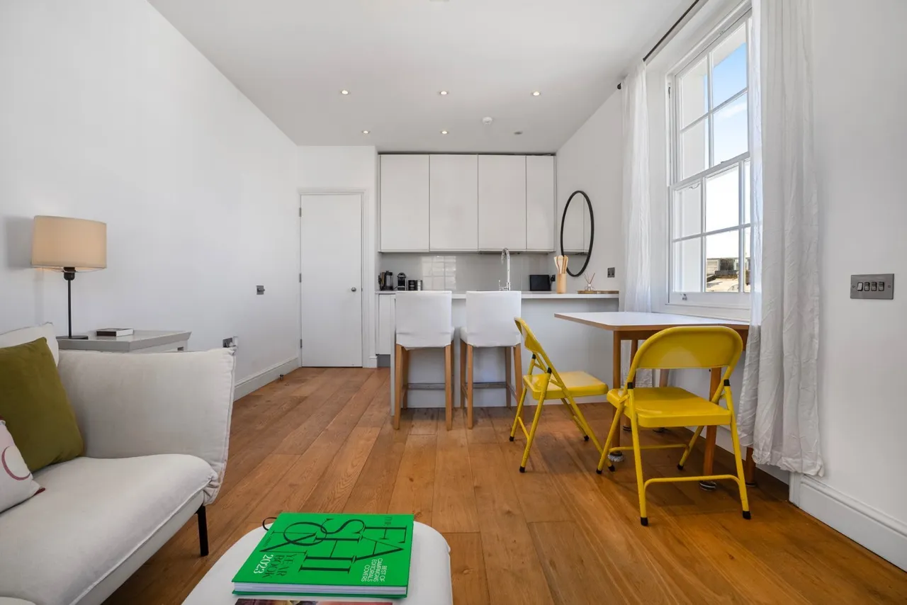 Belgrave Road, Pimlico, SW1V, photo 2