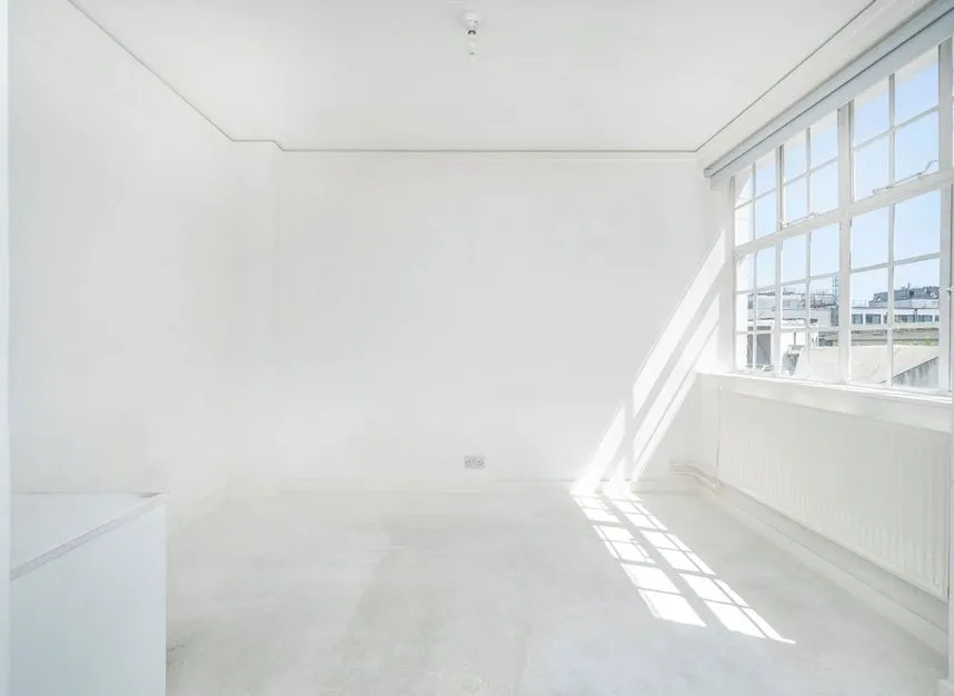 Woburn Place, Bloomsbury, WC1H, photo 2