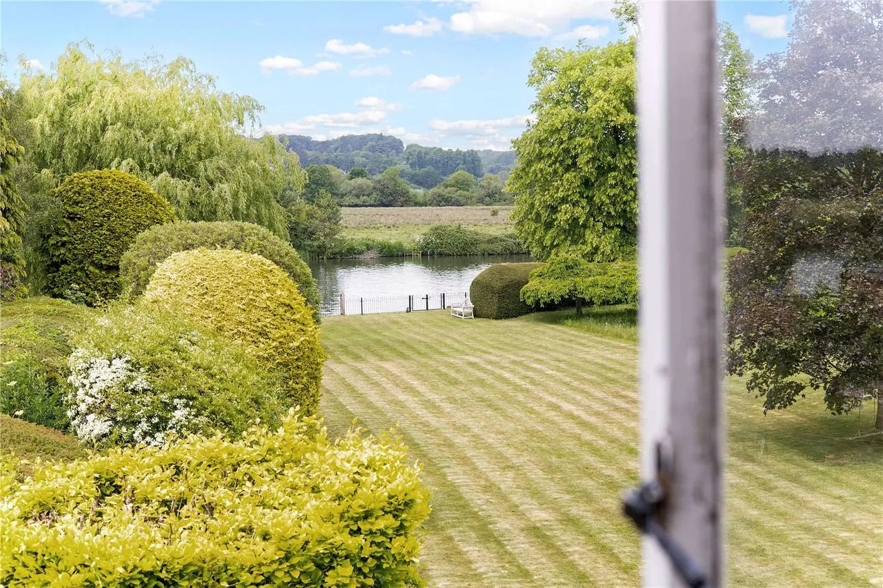 Temple Lane, Marlow, SL7, photo 17