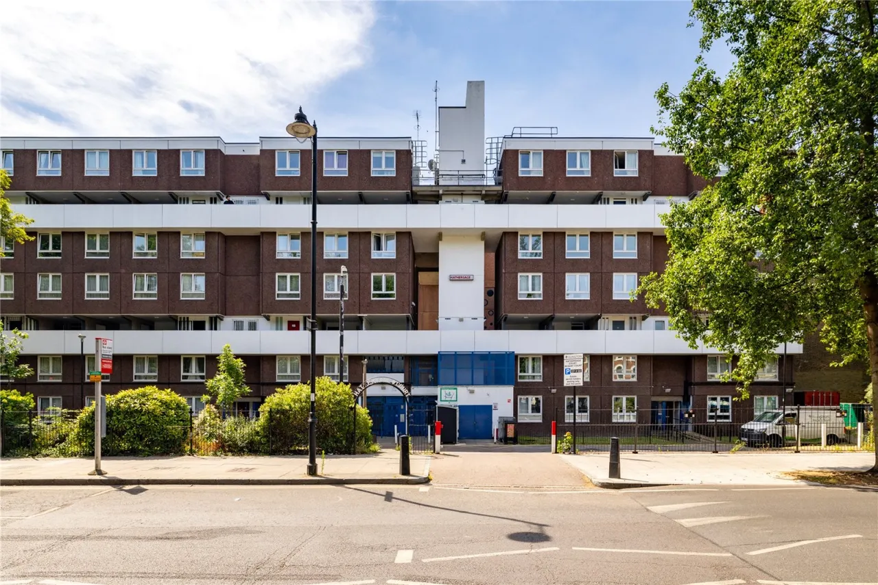 Hathersage Court, Newington Green, N1, photo 17