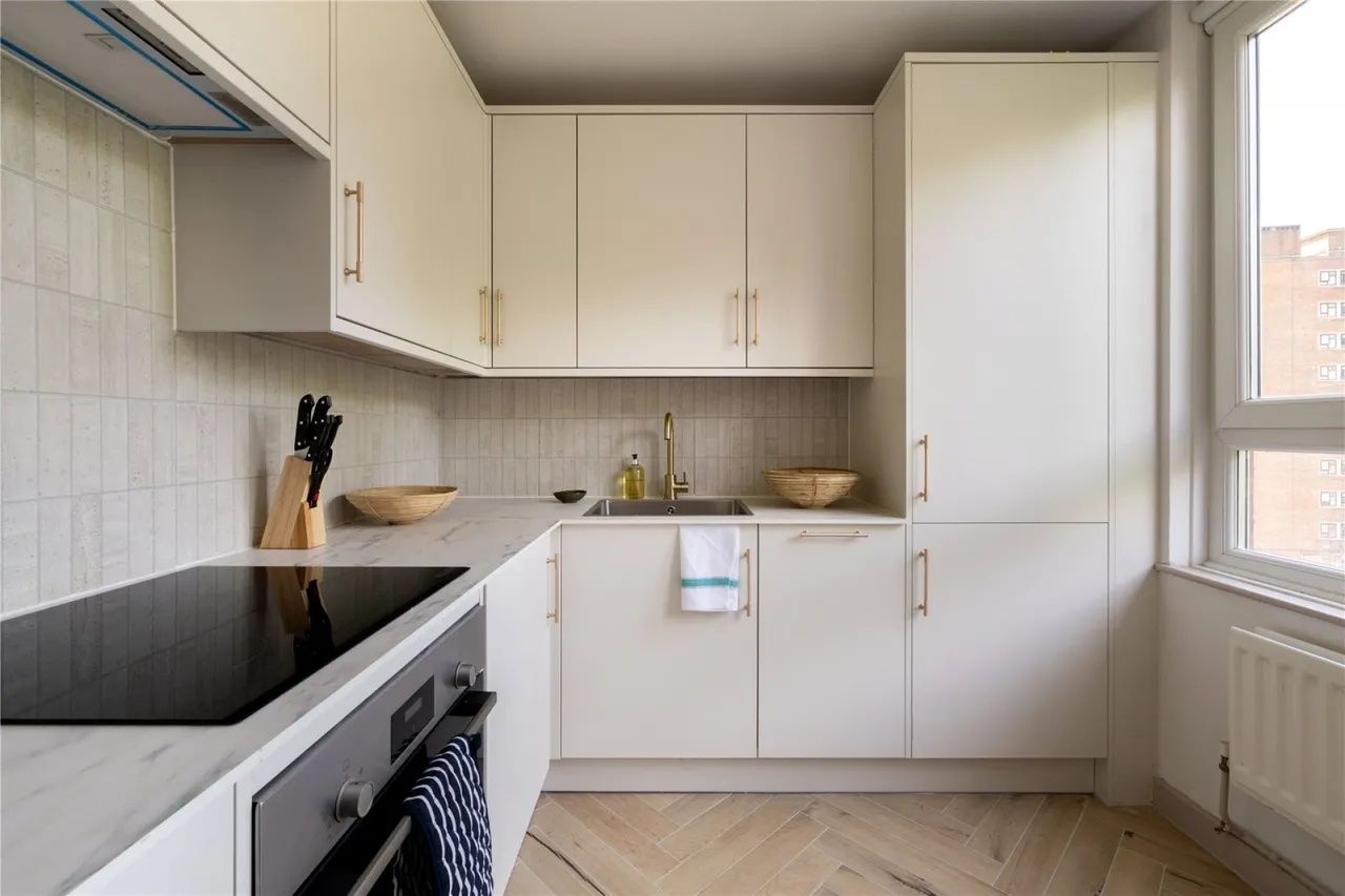 Hathersage Court, Newington Green, N1, photo 6