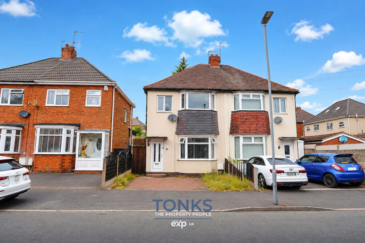 3 bed house for sale — Tower Road, Tividale, Oldbury, B69 1ND