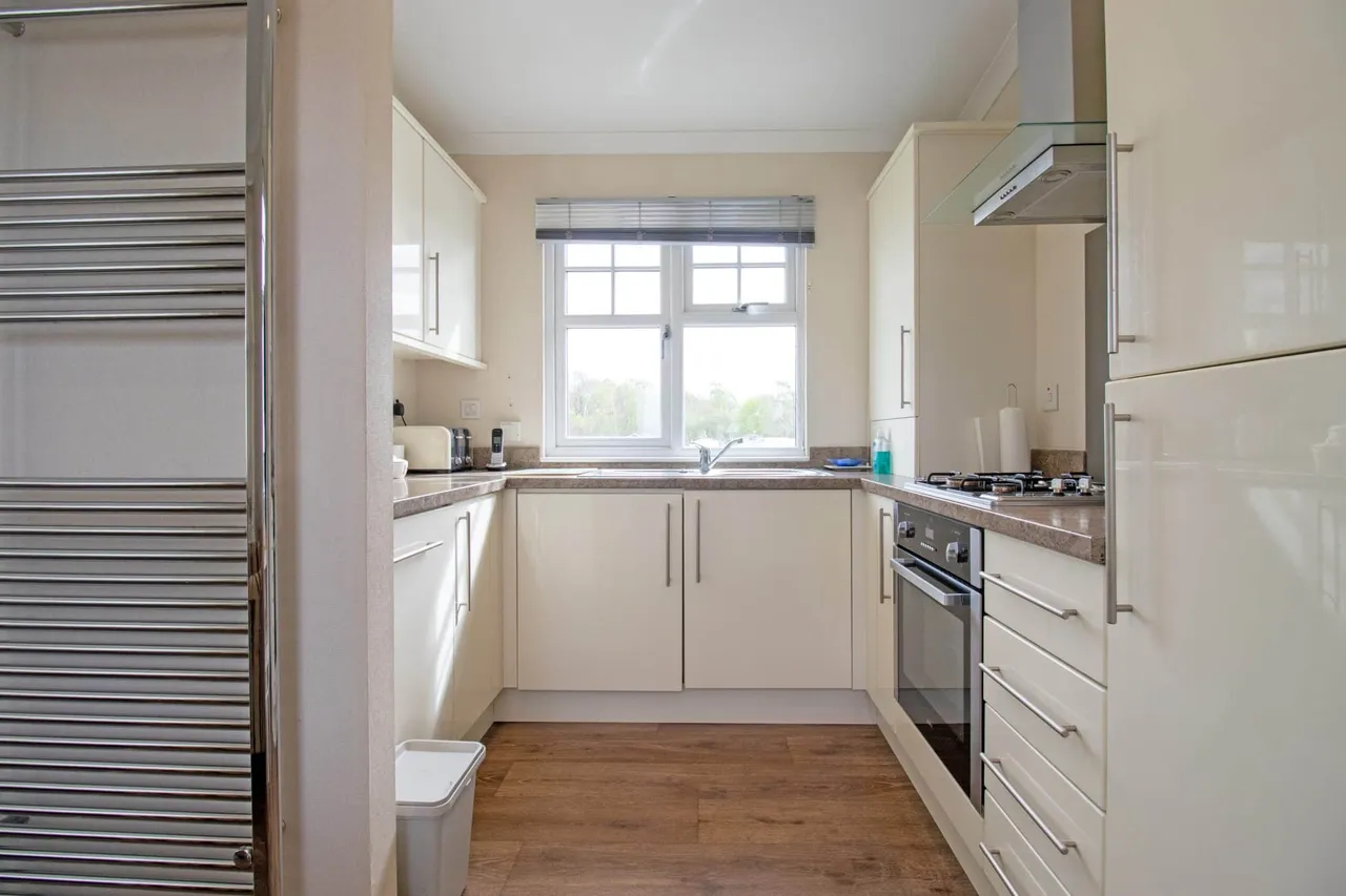 New Road, Ashfield Park, DN17, photo 4