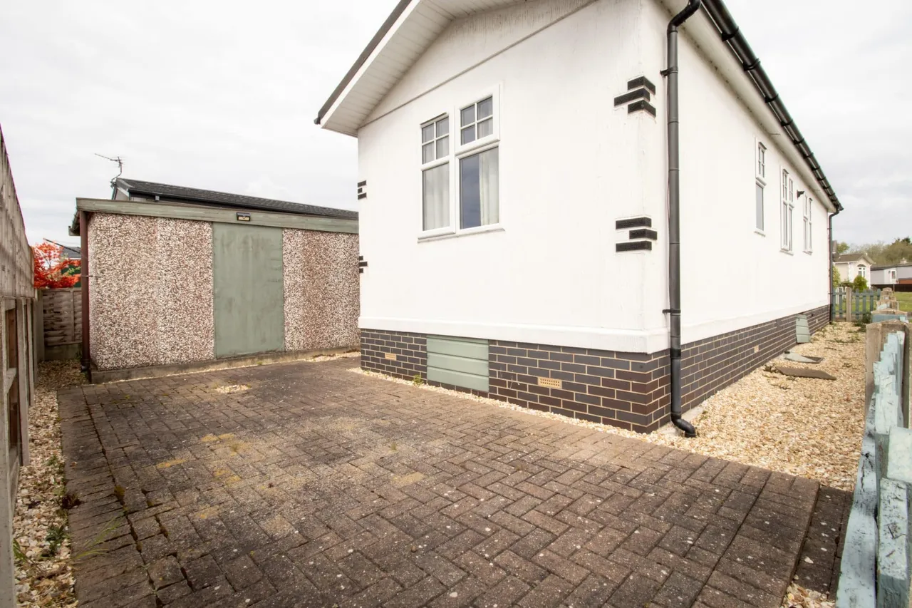 New Road, Ashfield Park, DN17, photo 10