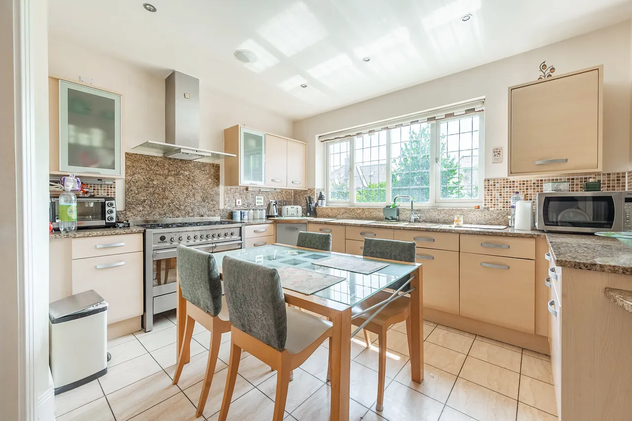 Stanmore, HA7, photo 13