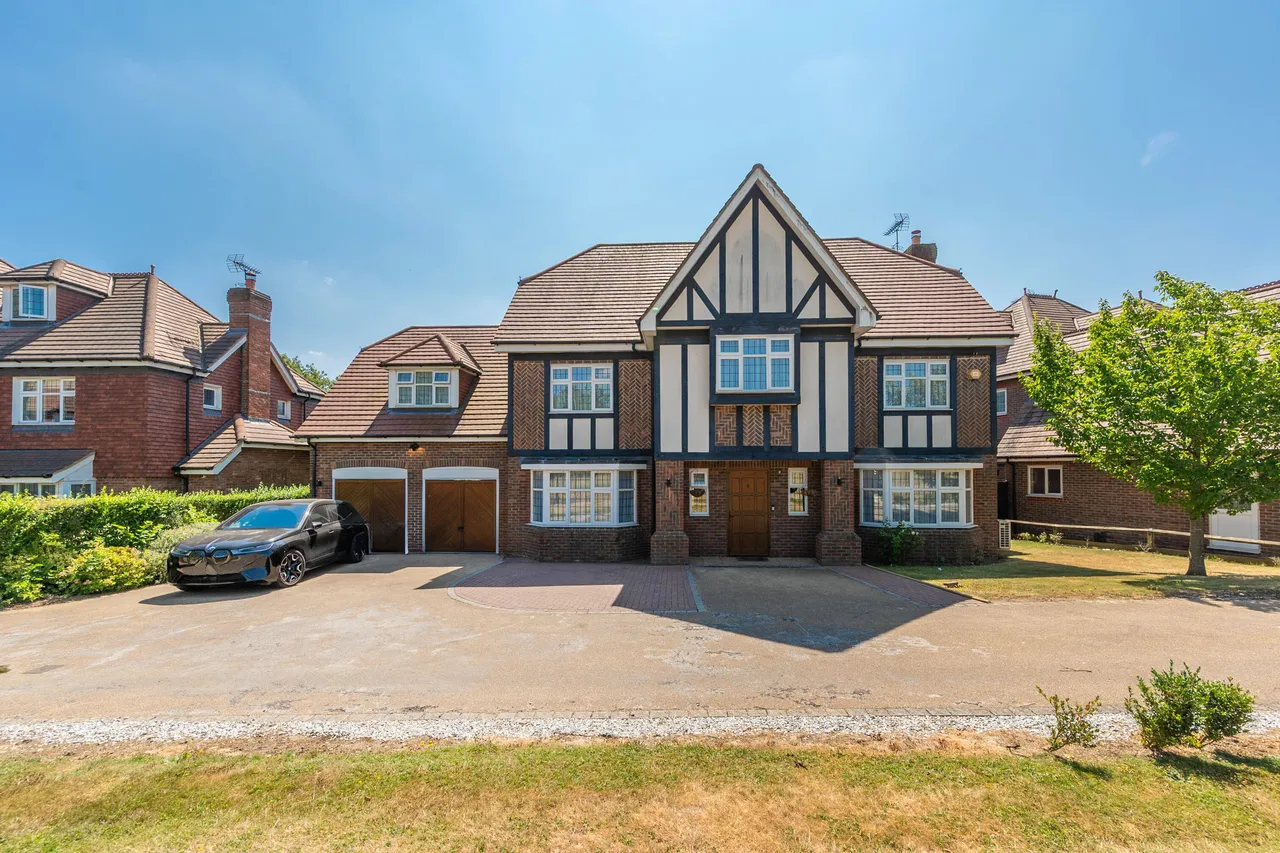 5 bed house for sale, Stanmore, HA7