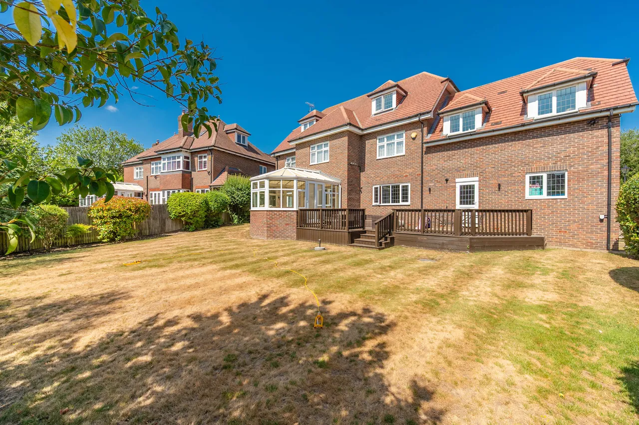 Stanmore, HA7, photo 37