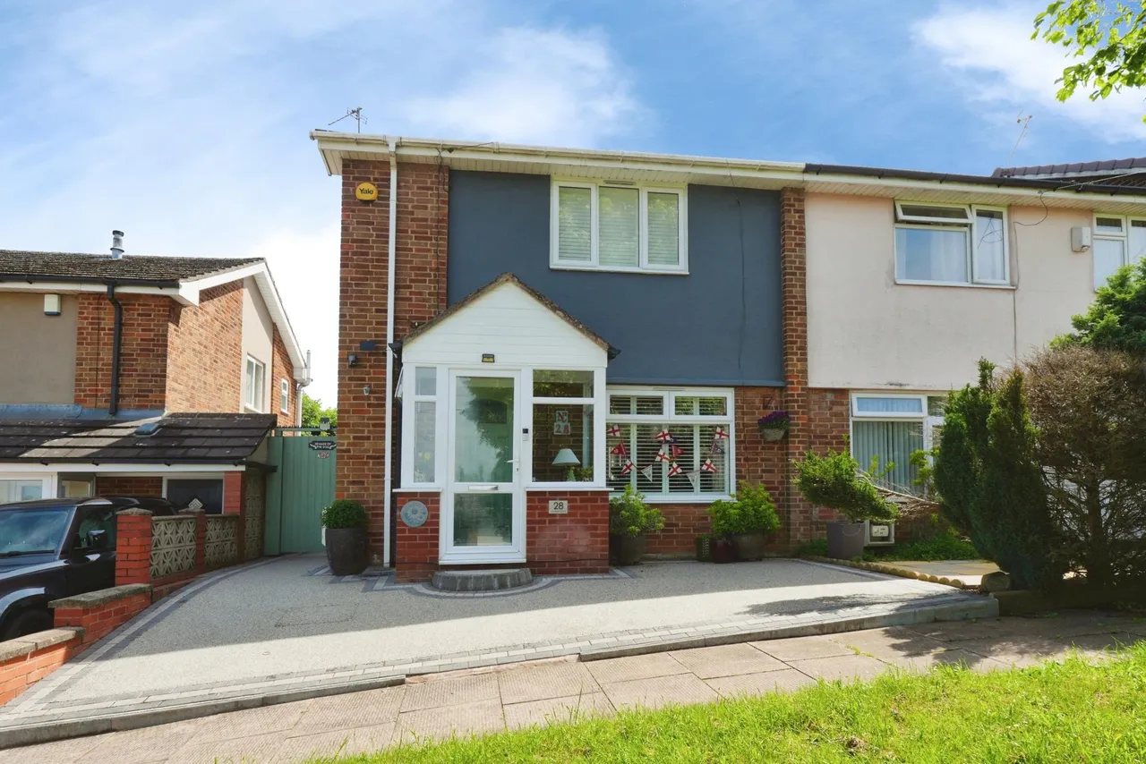 2 bed house for sale, Cumberland Road, Oldbury, B68