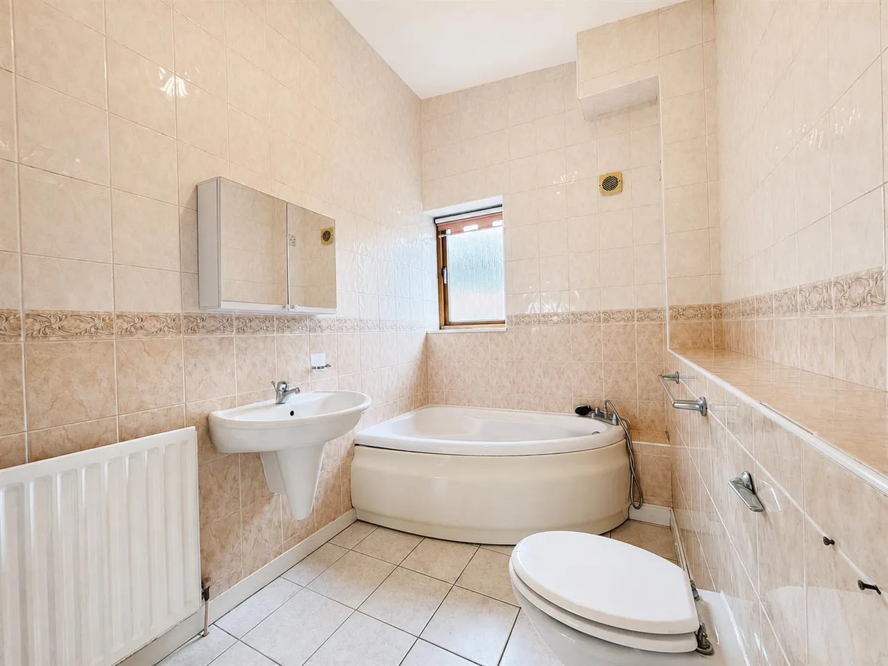 Antrim Road, Newtownabbey, BT36, photo 14