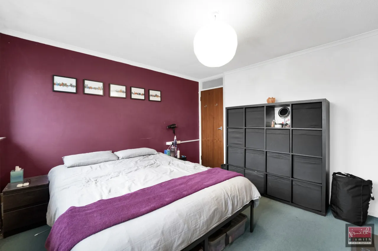 Stanwell Road, Ashford, photo 9