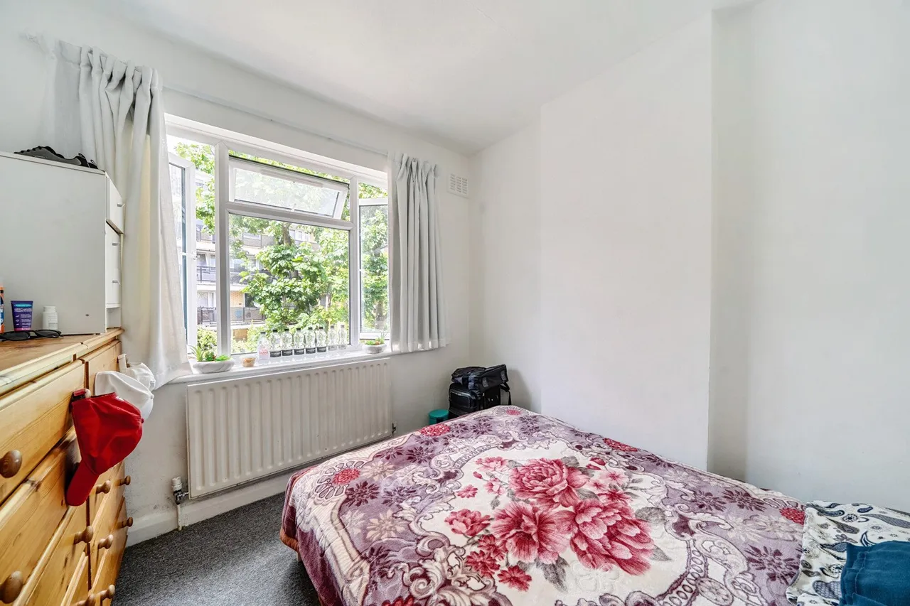 Buller Close, SE15, photo 12