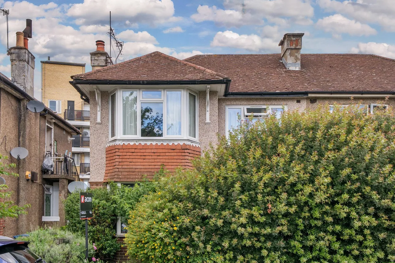 Buller Close, SE15, photo 13