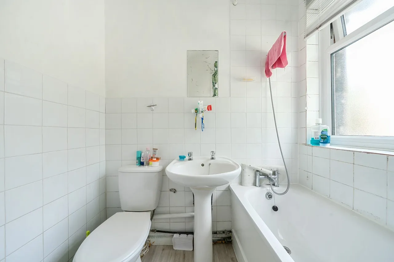 Buller Close, SE15, photo 9