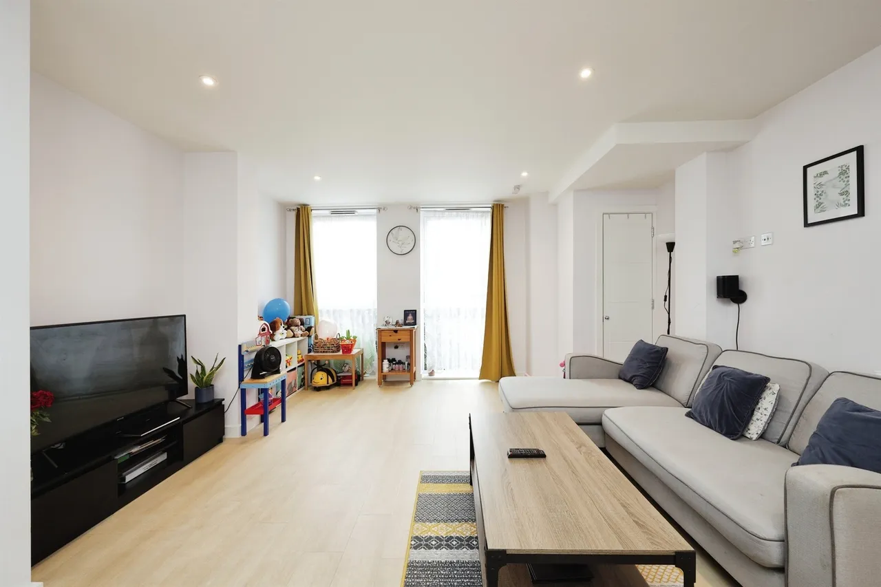 Woodford Road, Watford, WD17, photo 7