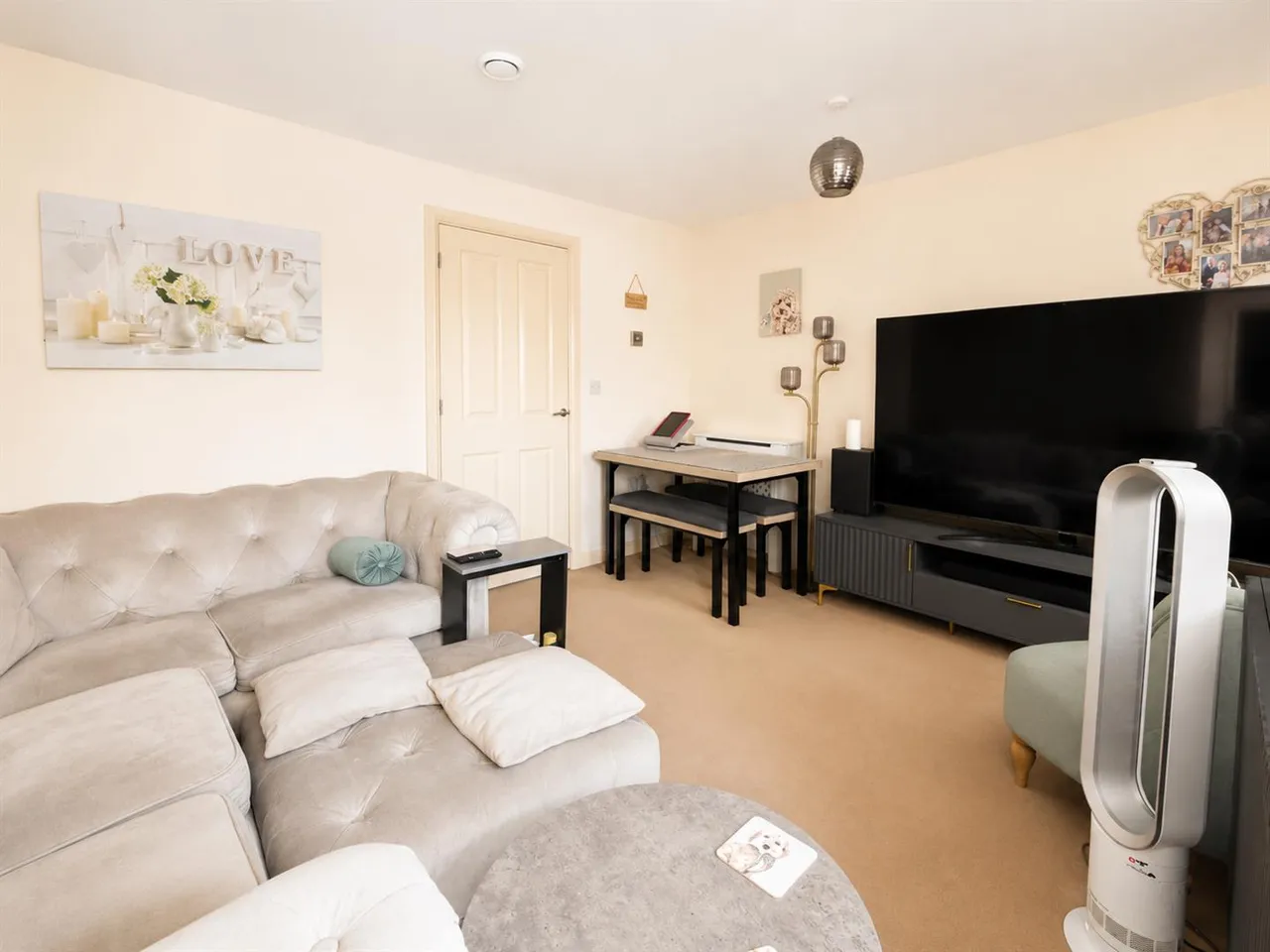 Seaview Avenue, Peacehaven, photo 2