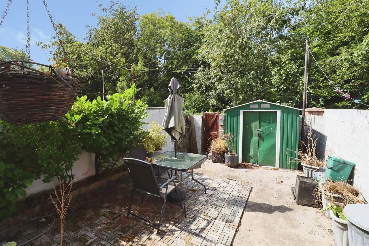 Salisbury Road, Barry, photo 12