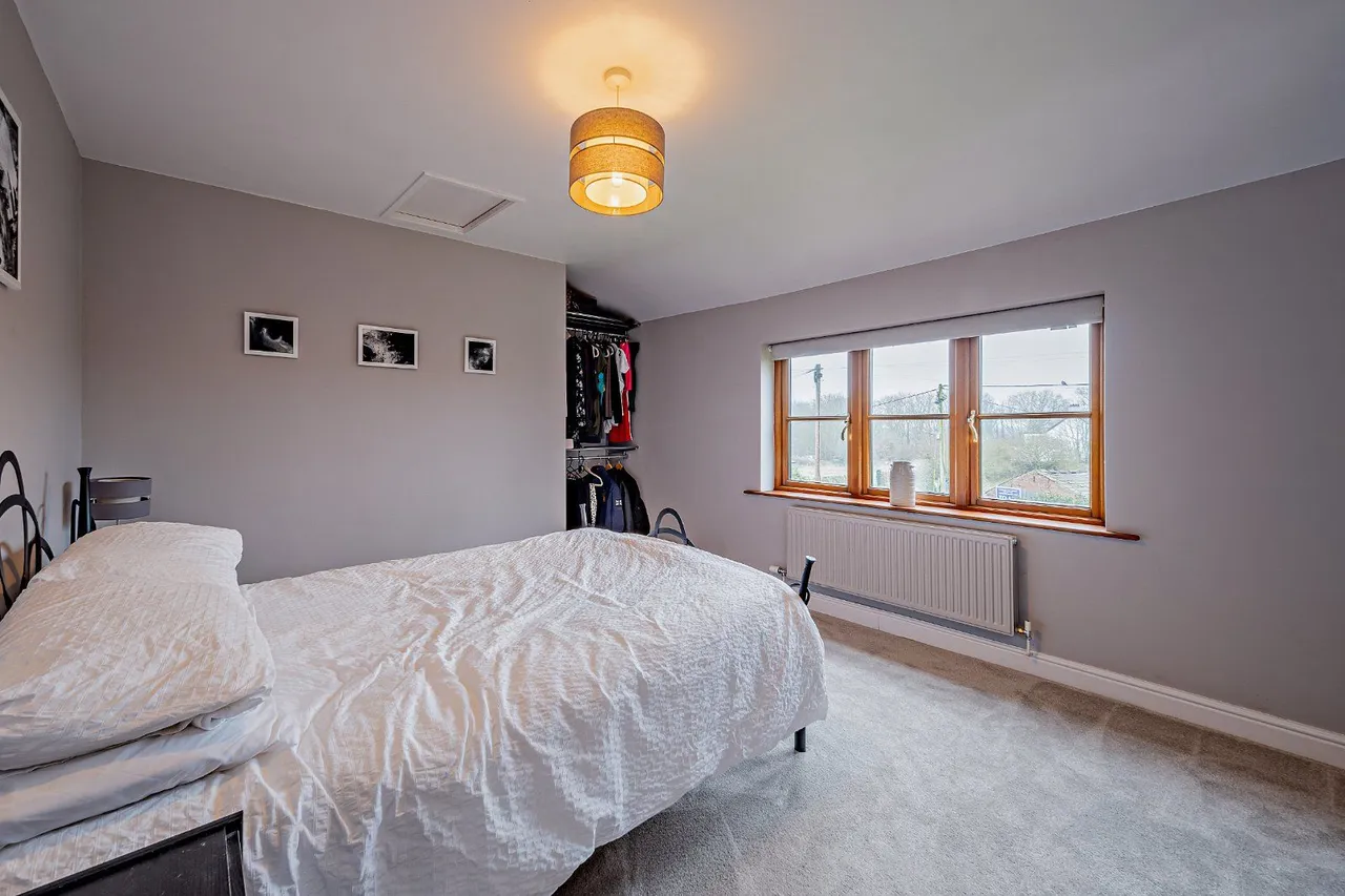 Hoole Bank, Hoole Village, Chester, Cheshire, CH2 4ES, photo 10