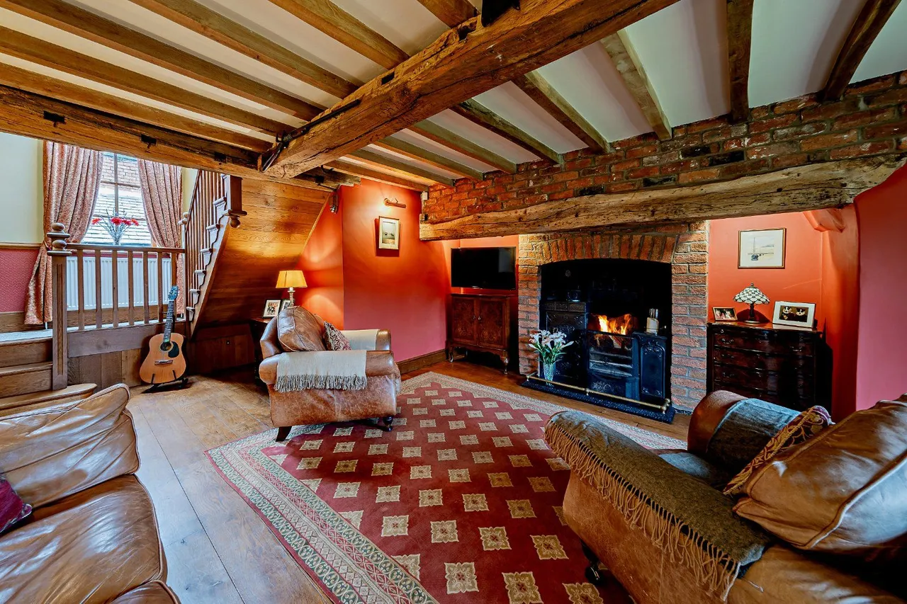 Hoole Bank, Hoole Village, Chester, Cheshire, CH2 4ES, photo 3