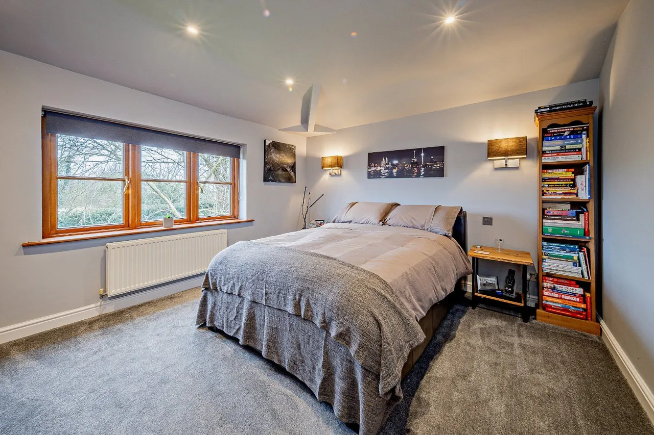 Hoole Bank, Hoole Village, Chester, Cheshire, CH2 4ES, photo 11