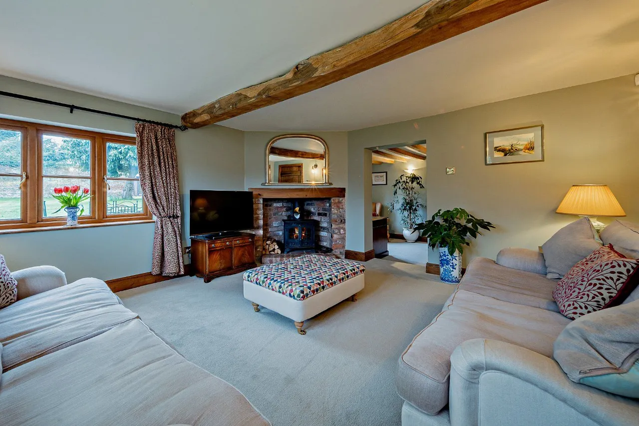 Hoole Bank, Hoole Village, Chester, Cheshire, CH2 4ES, photo 5