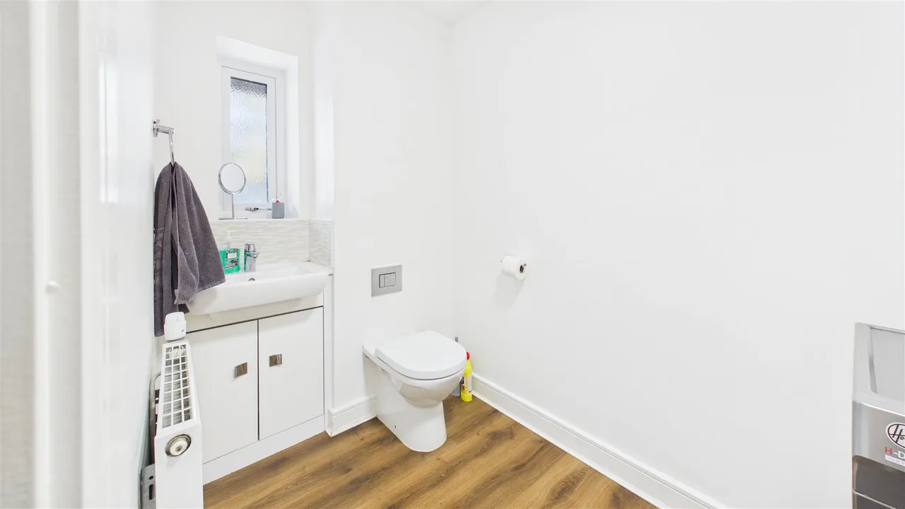 Beluga Close, Peterborough, photo 30