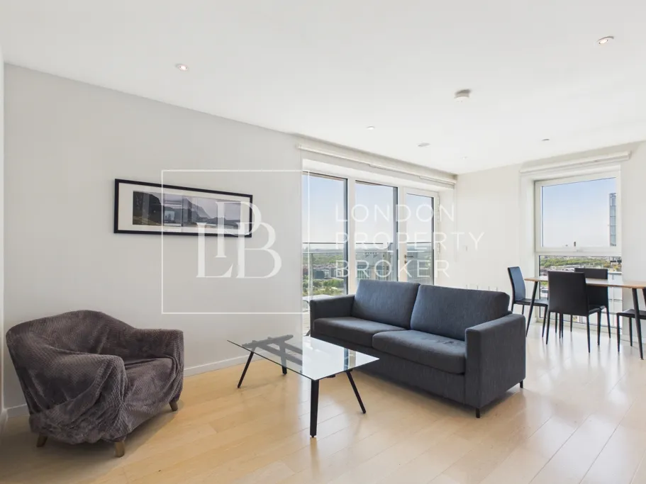 2 bed flat for sale, Glasshouse Gardens, London, E20