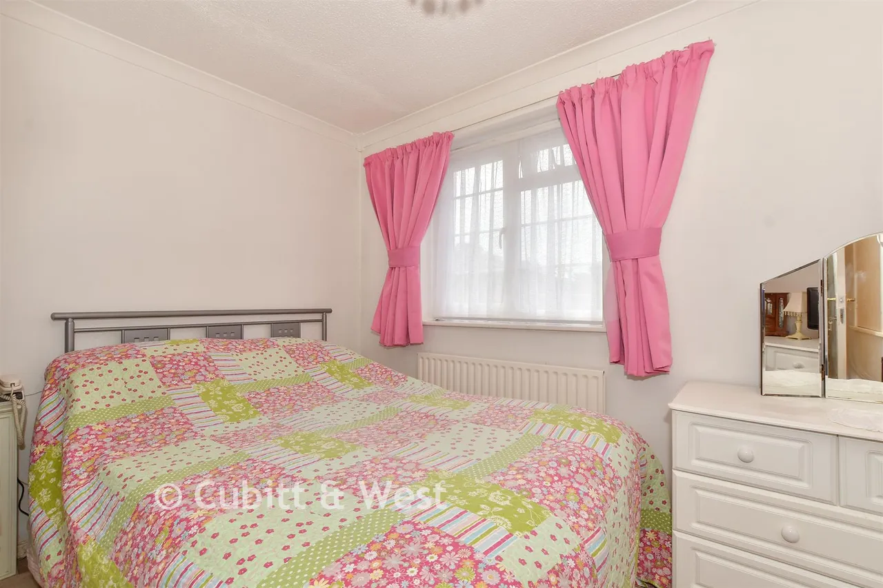 Timber Mill, Southwater, RH13, photo 8