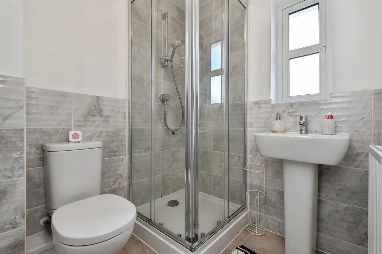 Carn Y Cefn Ebbw Vale, NP23, photo 9