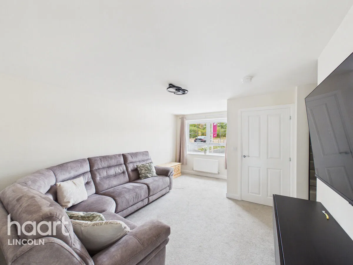 Anwick Close, Fernwood, NG24, photo 5