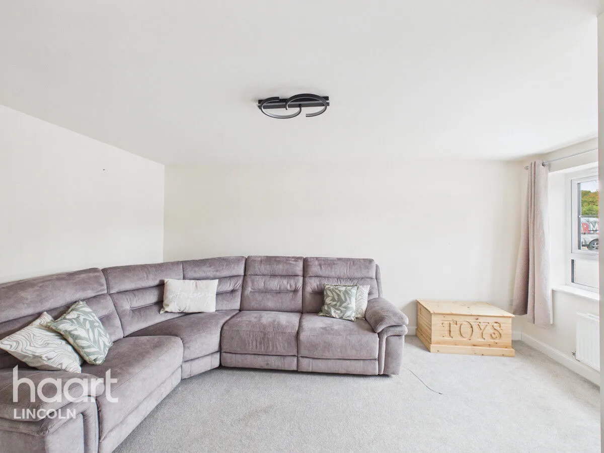 Anwick Close, Fernwood, NG24, photo 4