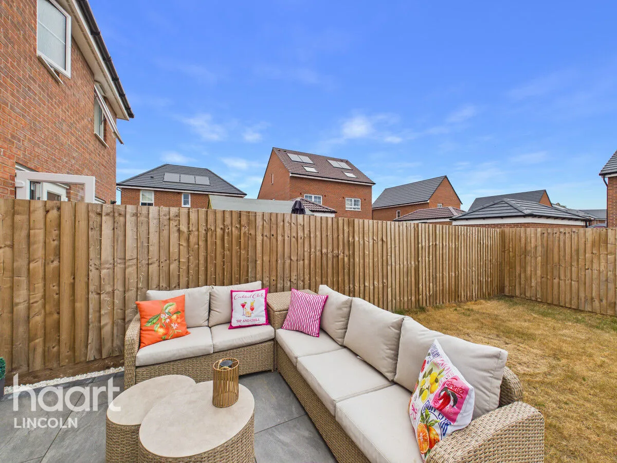 Anwick Close, Fernwood, NG24, photo 20