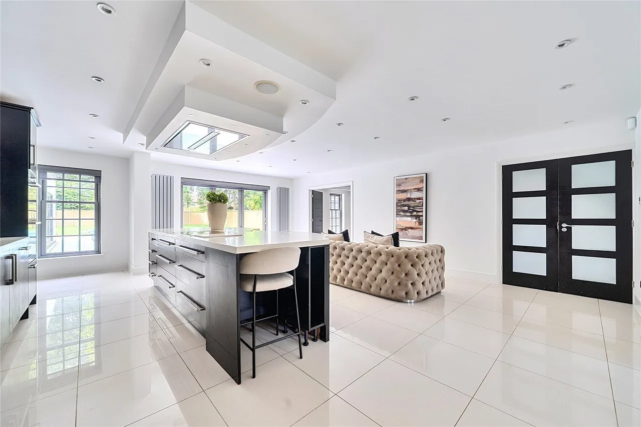 Birch Mead, Farnborough Park, BR6, photo 3
