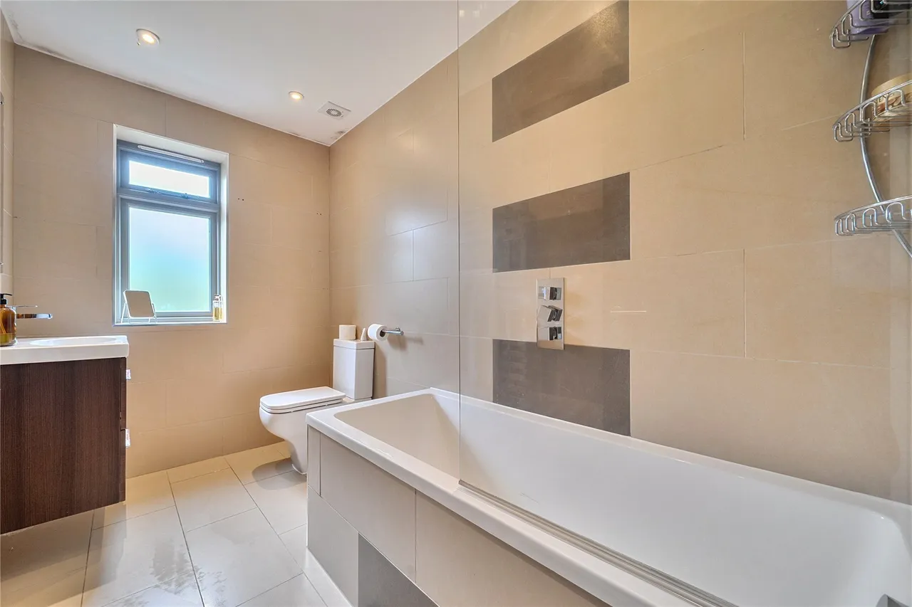 Birch Mead, Farnborough Park, BR6, photo 18