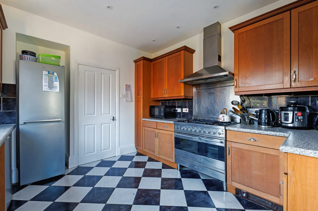 Harnham Road, Salisbury, SP2, photo 6