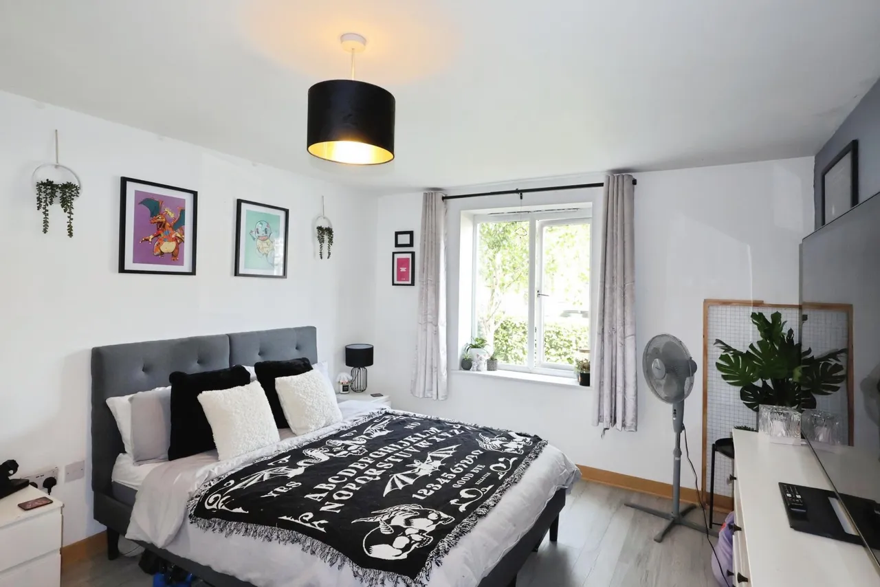 Johnson Place, Hitchin, photo 4
