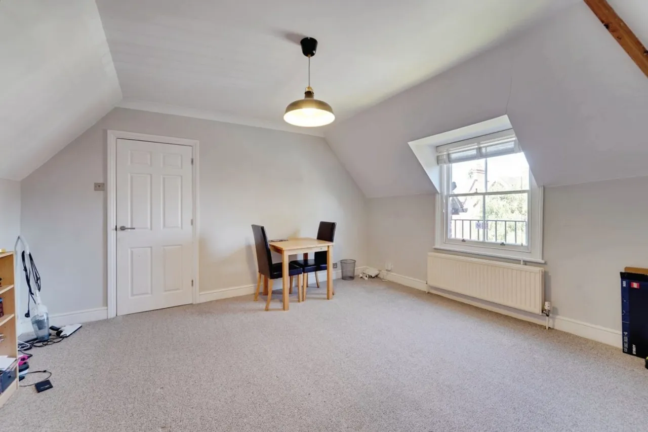 Lansdowne Road, Bedford, MK40, photo 10