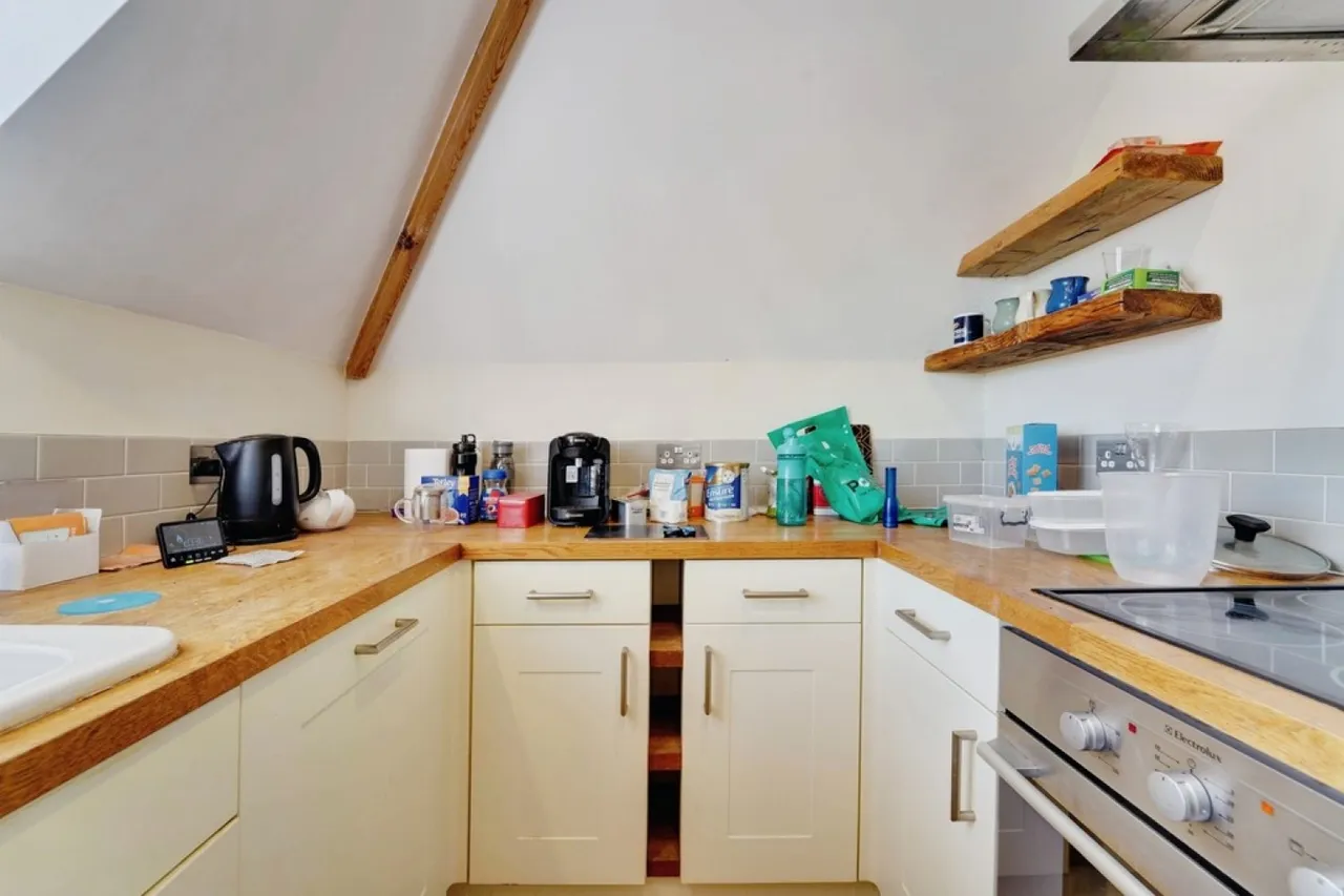 Lansdowne Road, Bedford, MK40, photo 11