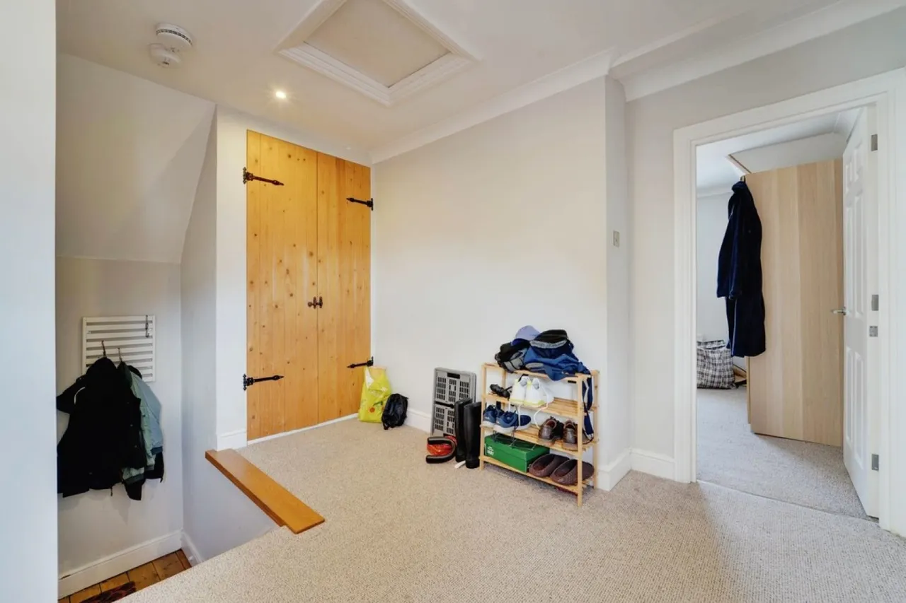 Lansdowne Road, Bedford, MK40, photo 4