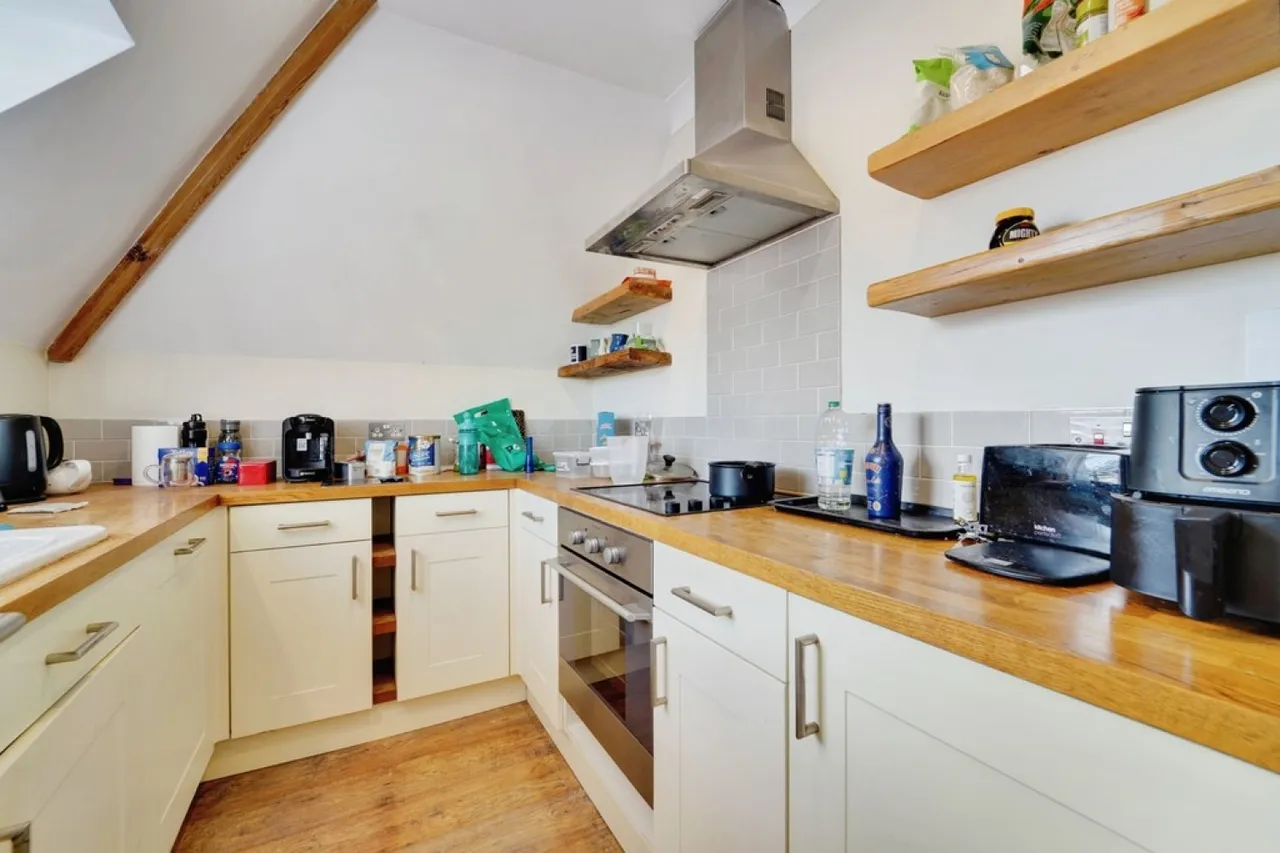 Lansdowne Road, Bedford, MK40, photo 12