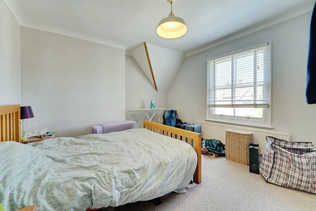 Lansdowne Road, Bedford, MK40, photo 13