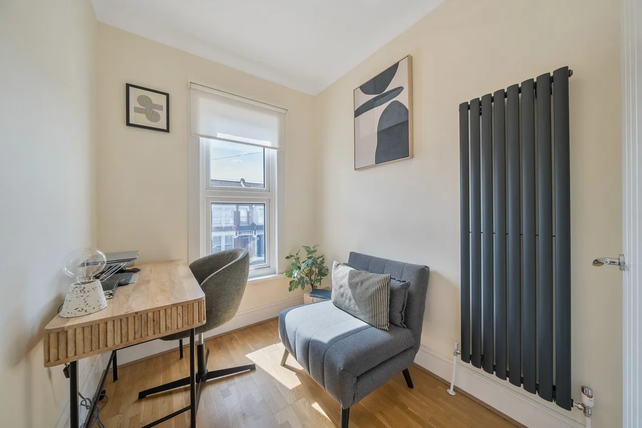 Eastcombe Avenue, SE7, photo 9