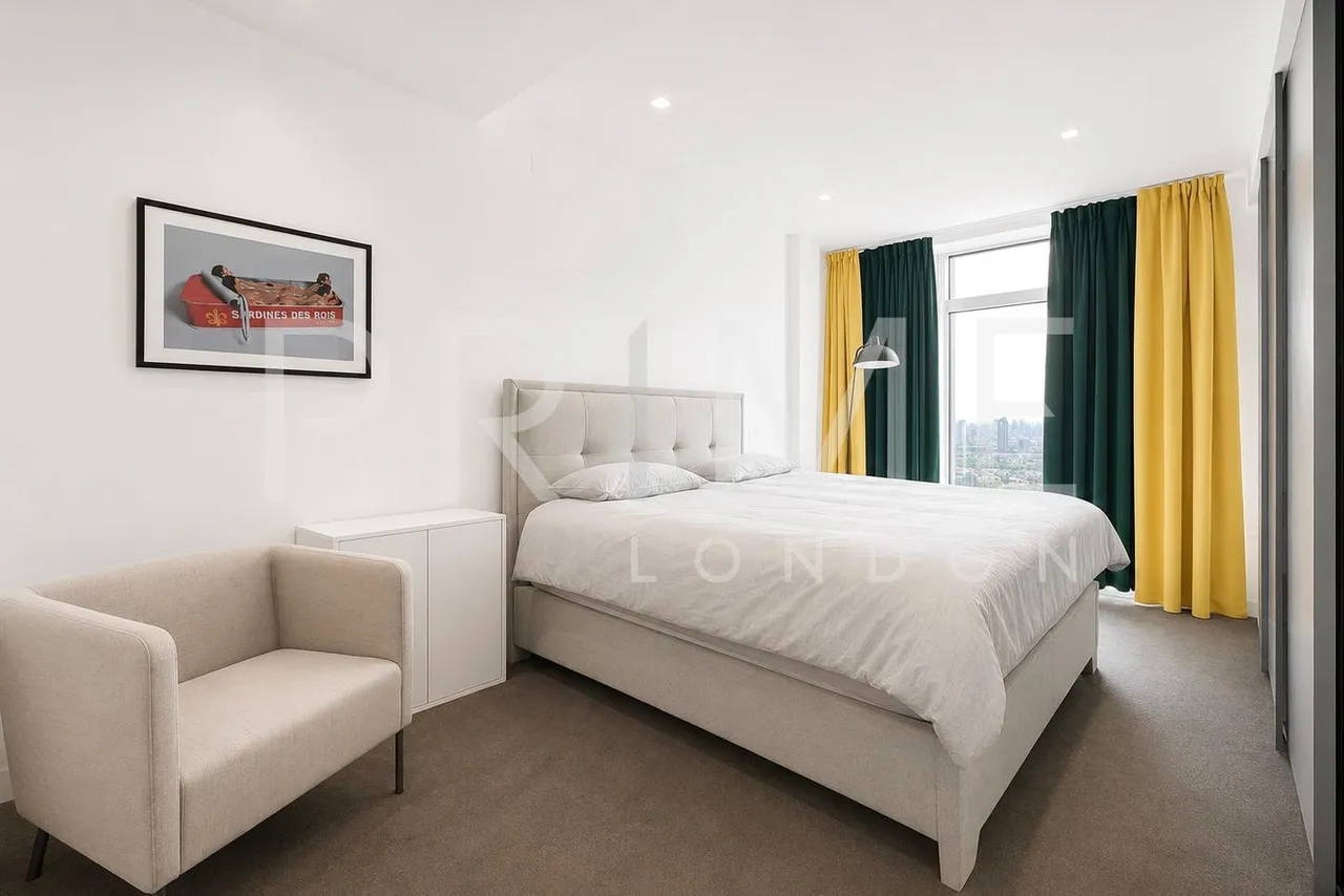 Pan Peninsula East, Canary Wharf, E14, photo 9