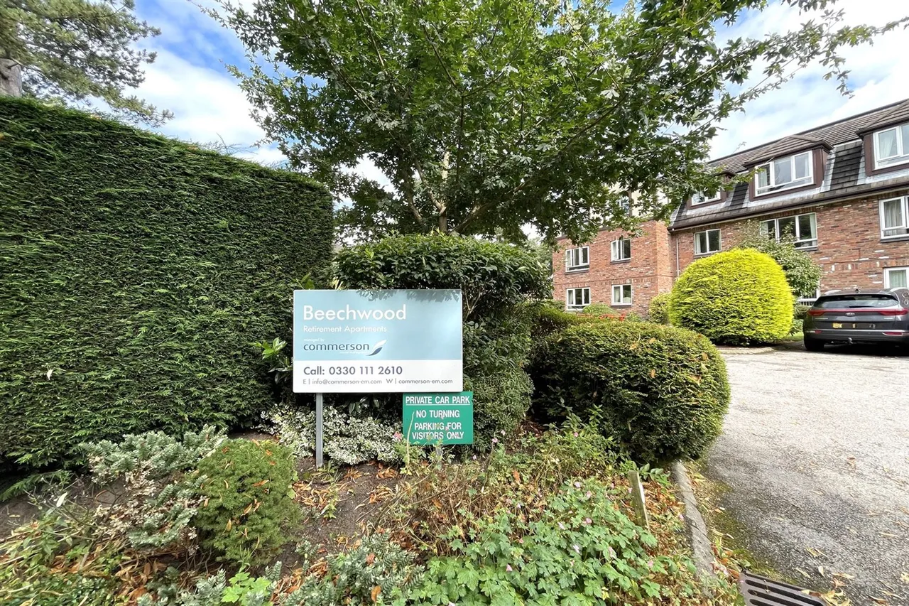 Beechwood Tabley Road, Knutsford, photo 16