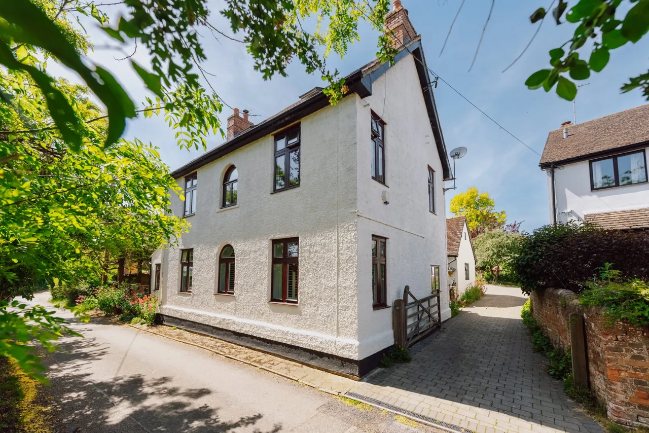 Nup End Lane, Wingrave, HP22, photo 8