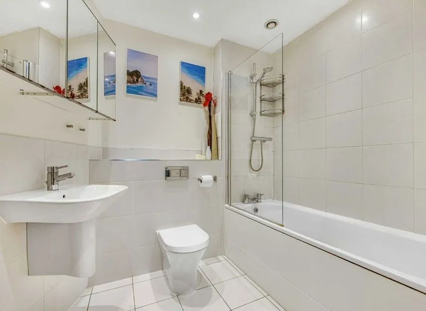 Garratt Lane, Tooting, SW17, photo 9