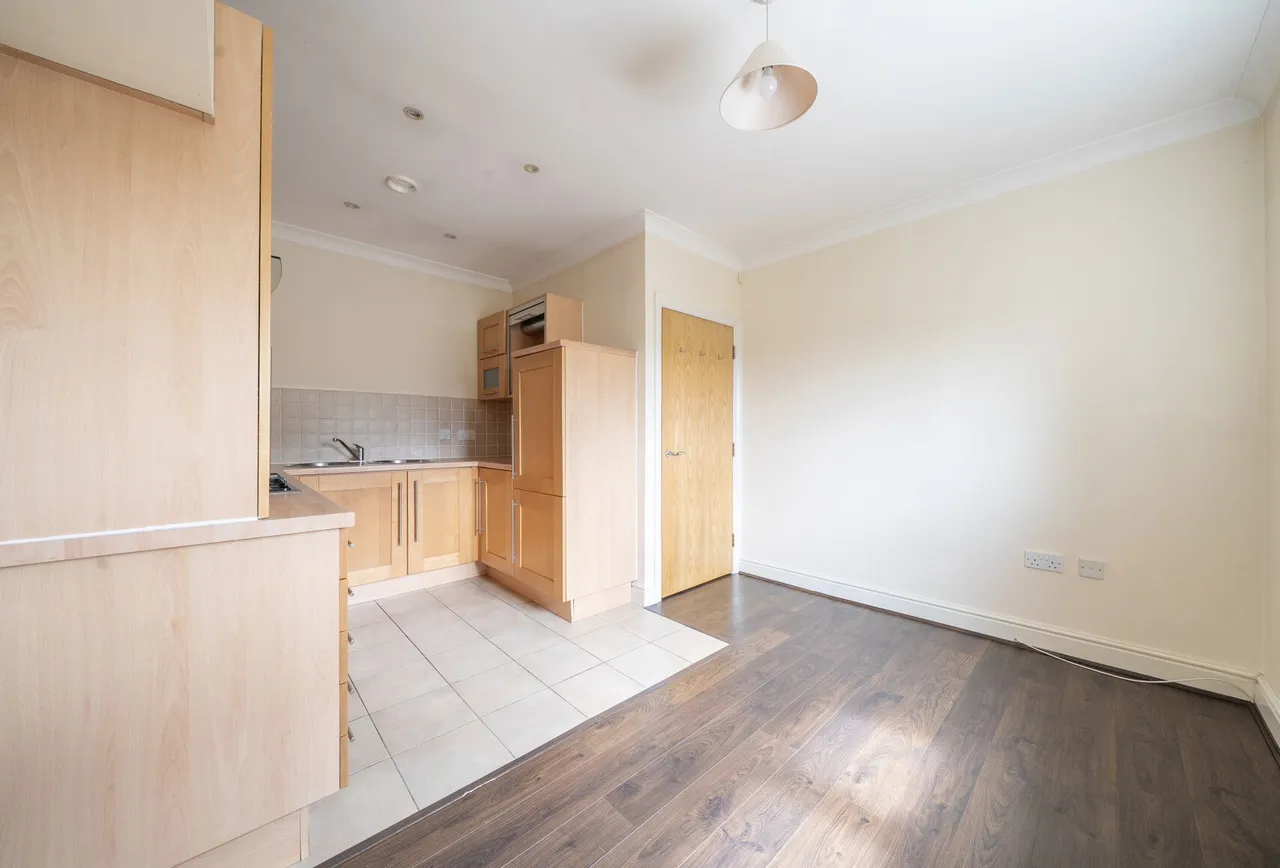 Brookbank Close, Cheltenham, GL50 3NN, photo 12