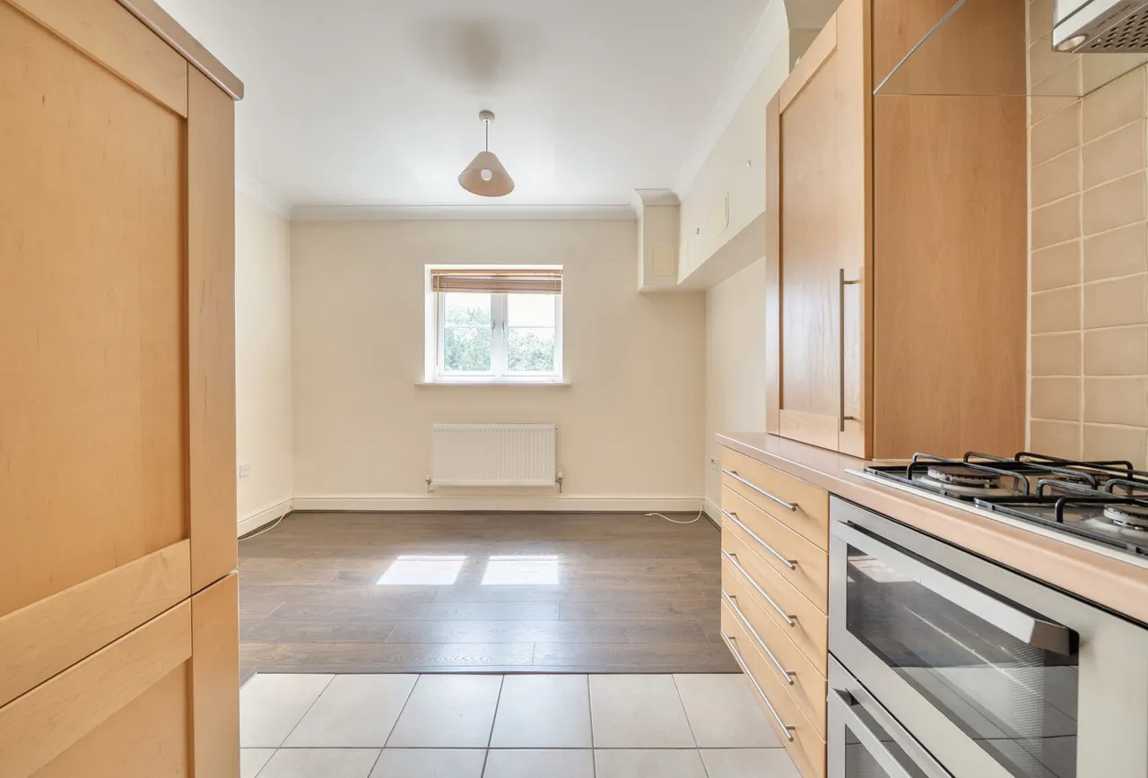 Brookbank Close, Cheltenham, GL50 3NN, photo 6
