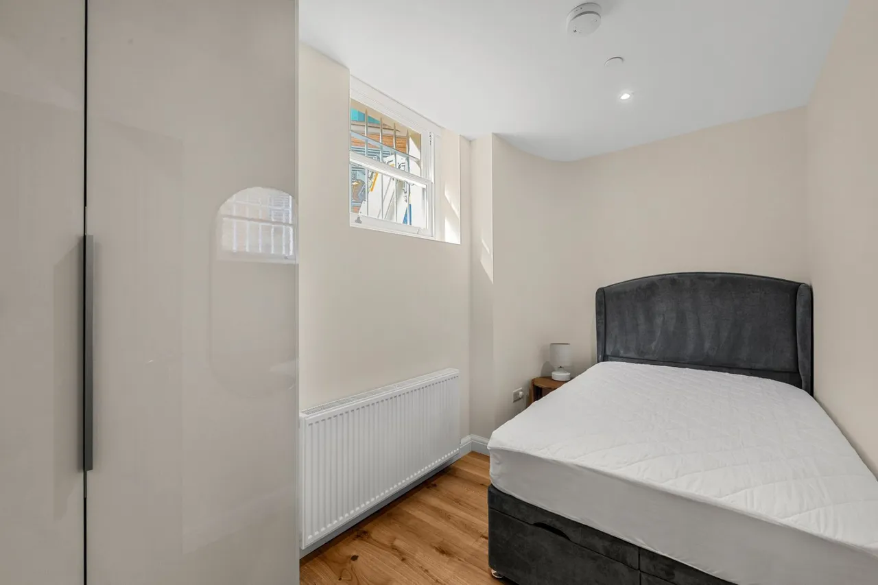 Titchborne Row, W2, photo 12