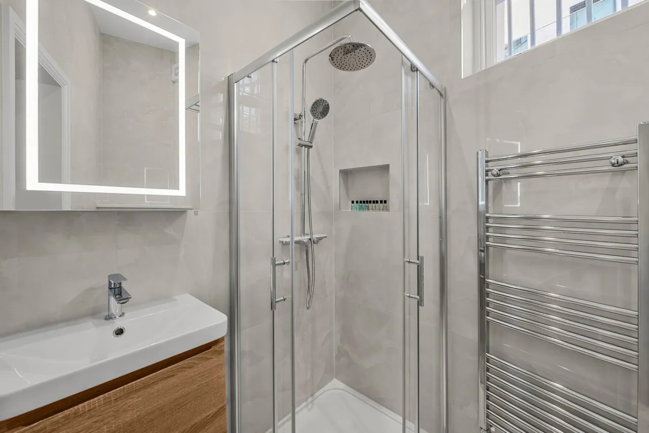 Titchborne Row, W2, photo 4